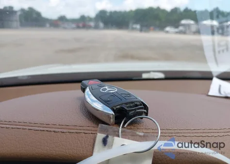 2007 Mercedes-Benz S 550 z USA, uszkodzony, nr VIN WDDNG71X47A056121